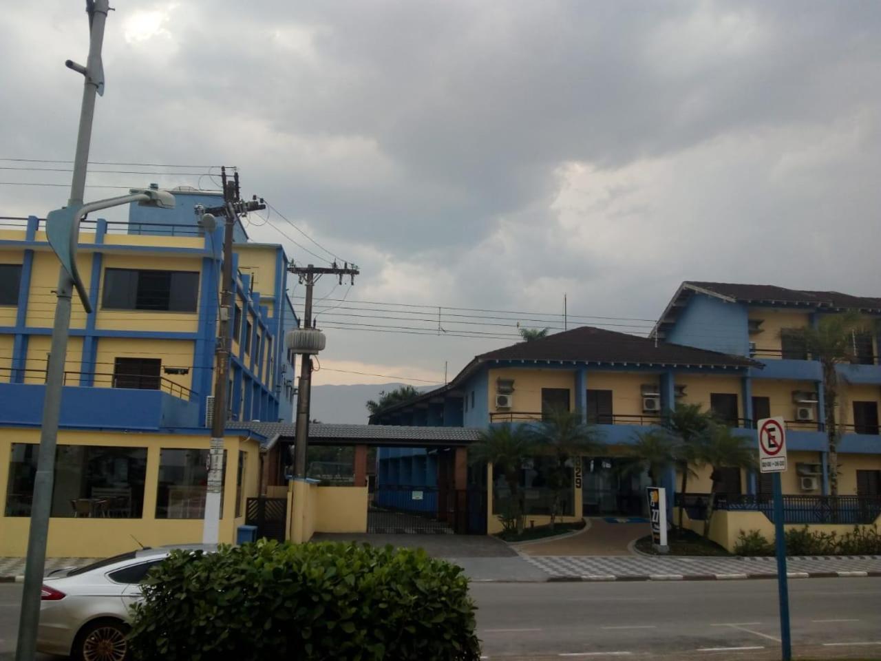 27 - Frente Mar Bertioga